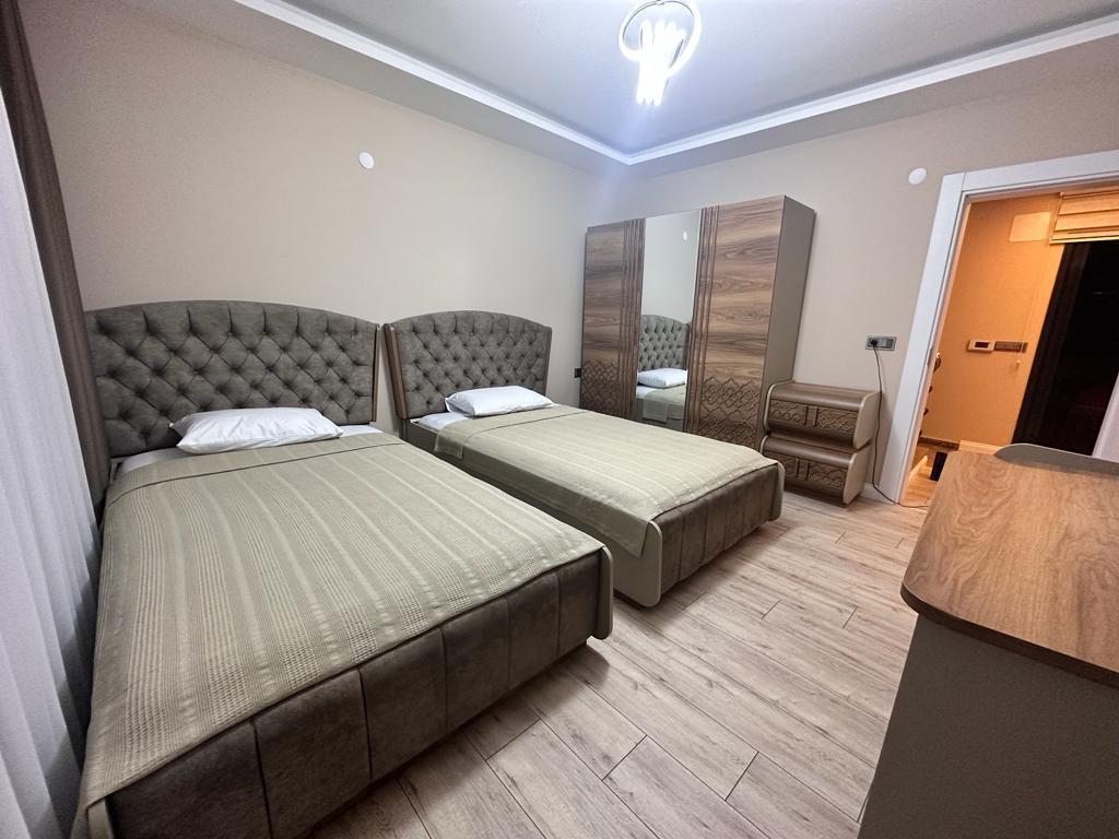 ARAKLI HÜRRİYET MAHALLESİNDE HAVUZLU LÜKS SATILIK VİLLALAR